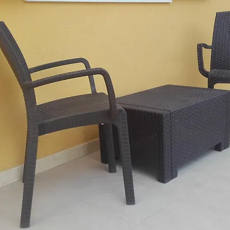 Alojamento de Acomodação e Pequeno-almoço La Palma 3*