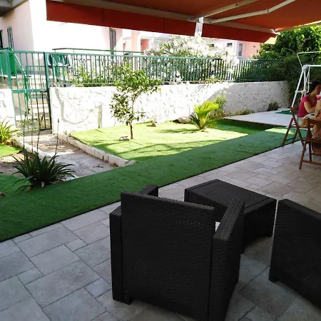 Alojamento de Acomodação e Pequeno-almoço La Palma